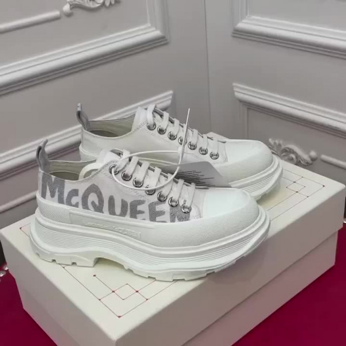 MQ Sneakers
