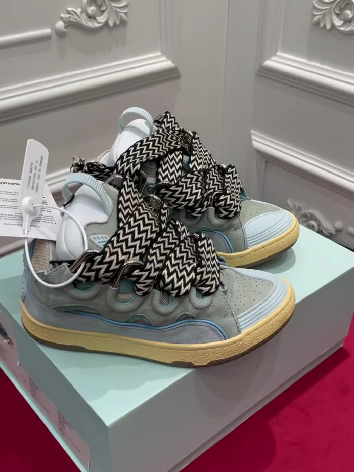 LANEVN Sneakers
