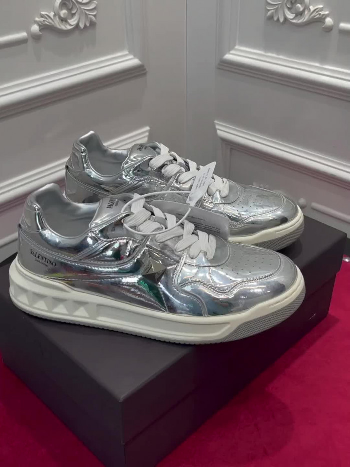 Valnetin0 One Stud Low-Top