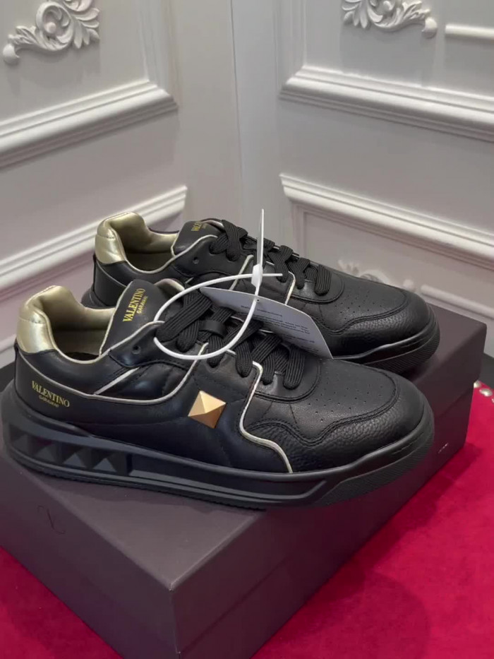 Valnetin0 One Stud Low-Top