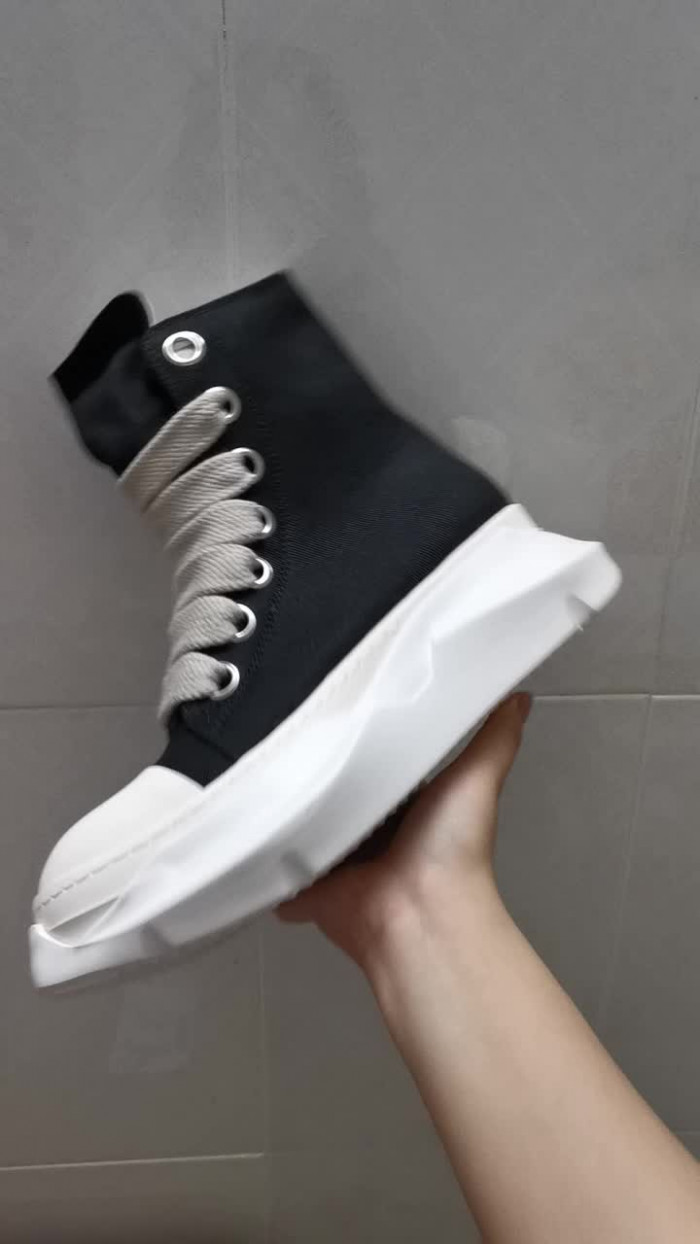Rick 0wens Sneakers