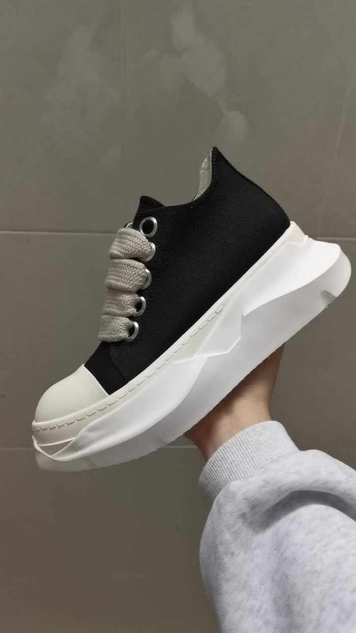 Rick 0wens Sneakers
