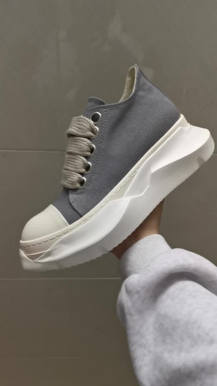 Rick 0wens Sneakers