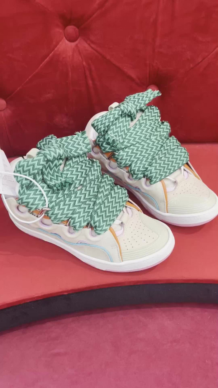 LANEVN Sneakers