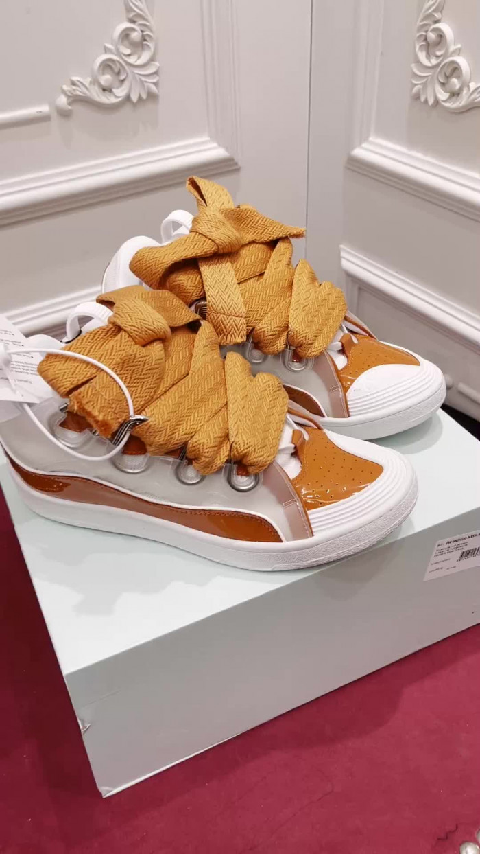 LANEVN Sneakers