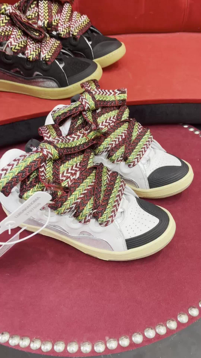 LANEVN Sneakers