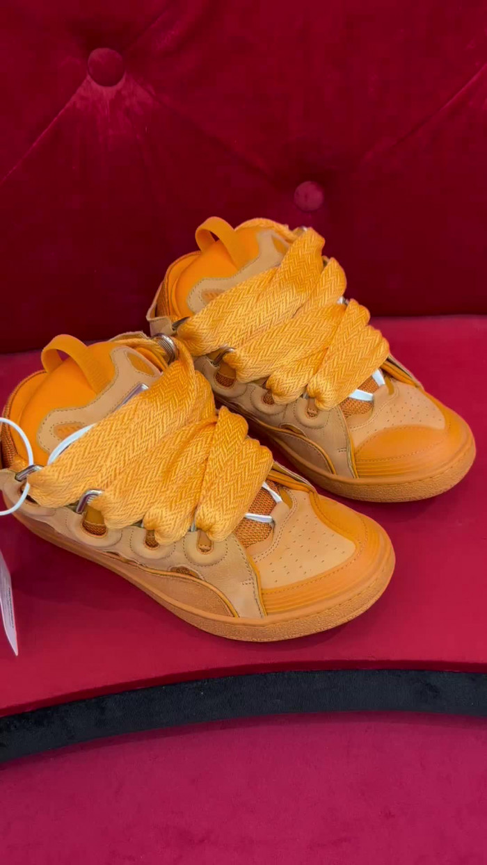 LANEVN Sneakers