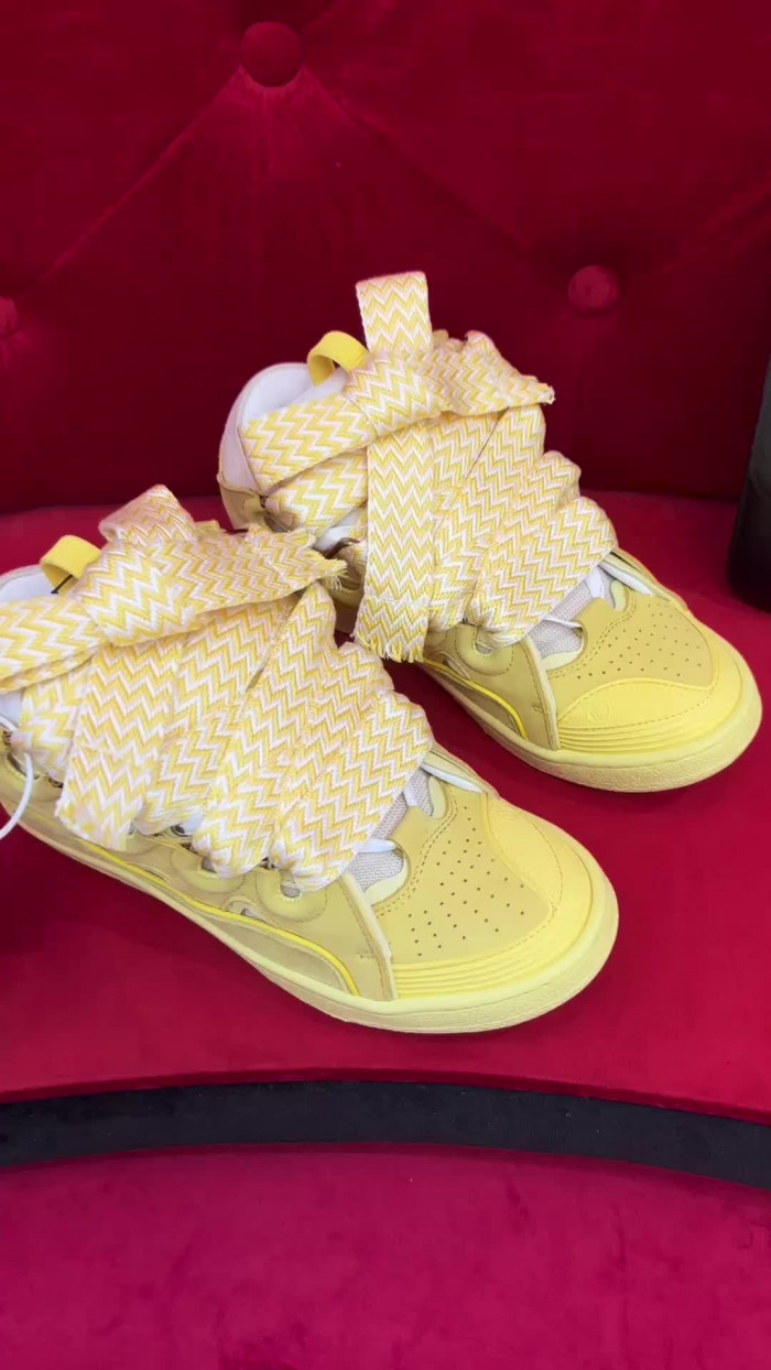 LANEVN Sneakers