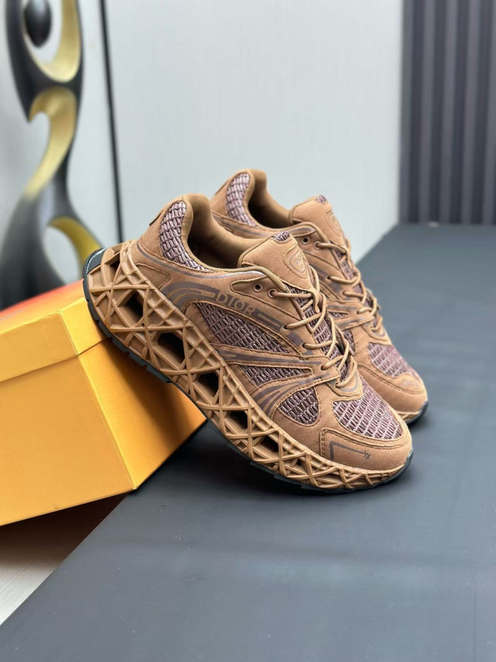 D10R B35 Sneaker
