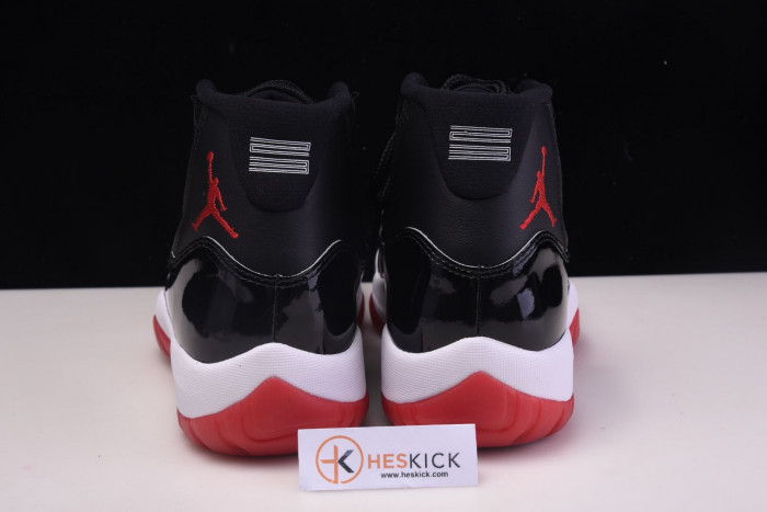 Jordan 11 Retro Playoffs Bred (2019) 378037-061