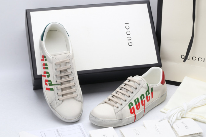 Gu66 Ace Embroidered Low-Top Sneaker 576137 A38V0 9090