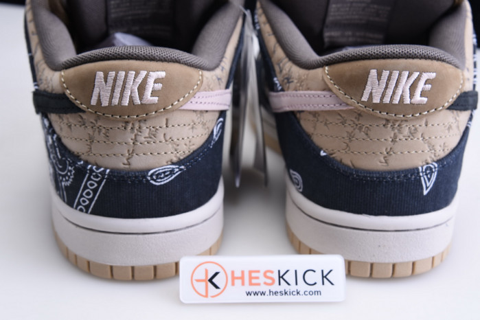 Travis Scott x Nike SB Dunk Low TS CT5053-001