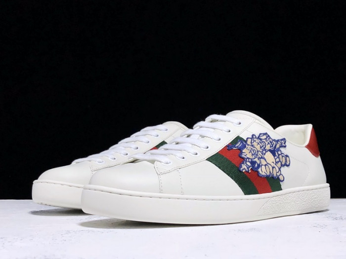 Gu66 Ace Embroidered Low-Top Sneaker