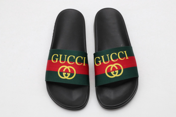 Gu66 SLIPPERS