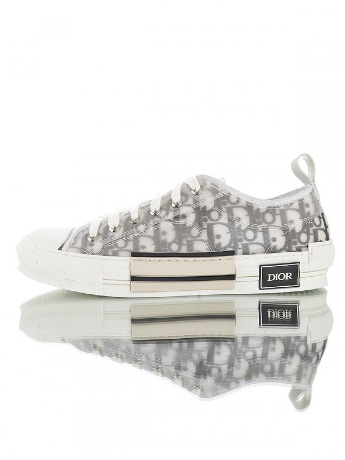 D10R B23 Low Top Logo Oblique Sneakers