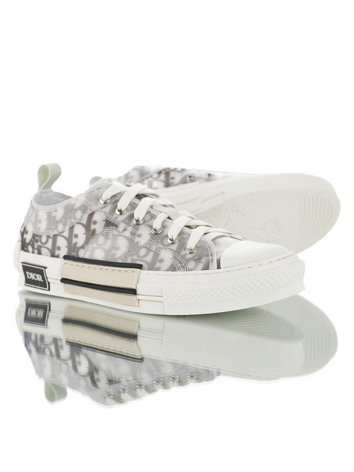 D10R B23 Low Top Logo Oblique Sneakers