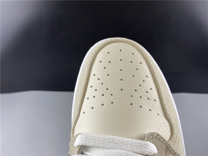 Air Jordan 1 Low “Paris”CV3043-100