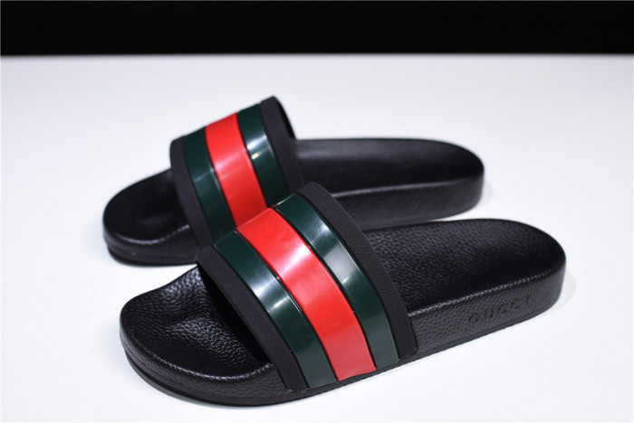 Gu66 SLIPPERS