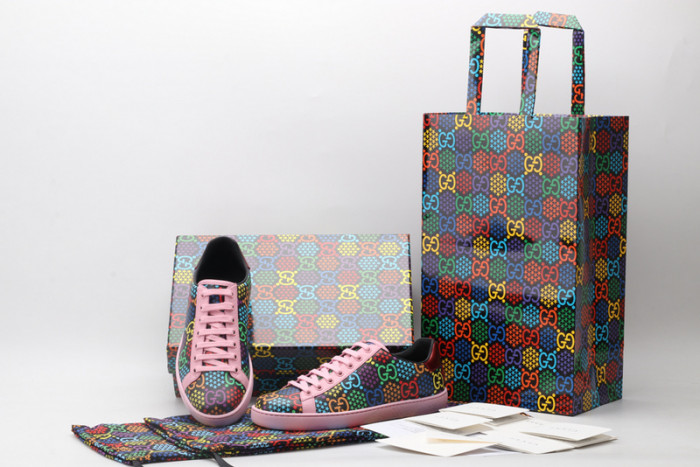 Gu66 Ace Embroidered Low-Top Sneaker 610085 H2020 1115