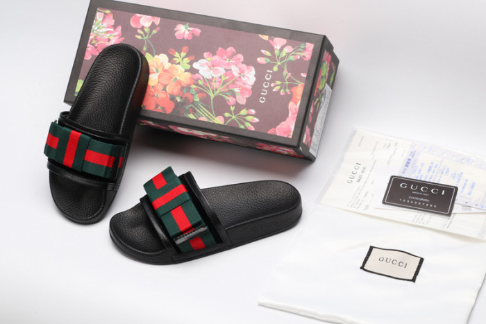 Gu66 SLIPPERS