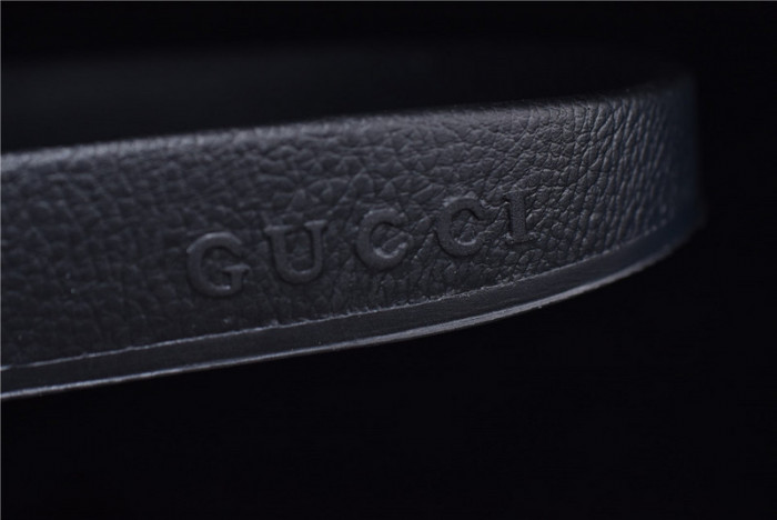 Gu66 SLIPPERS
