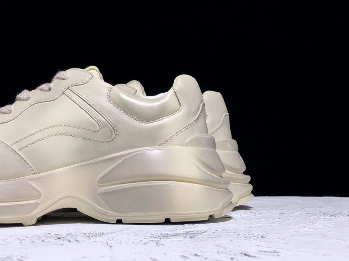 Gu66 TRAINER SNEAKER 550046 A9L00 9522