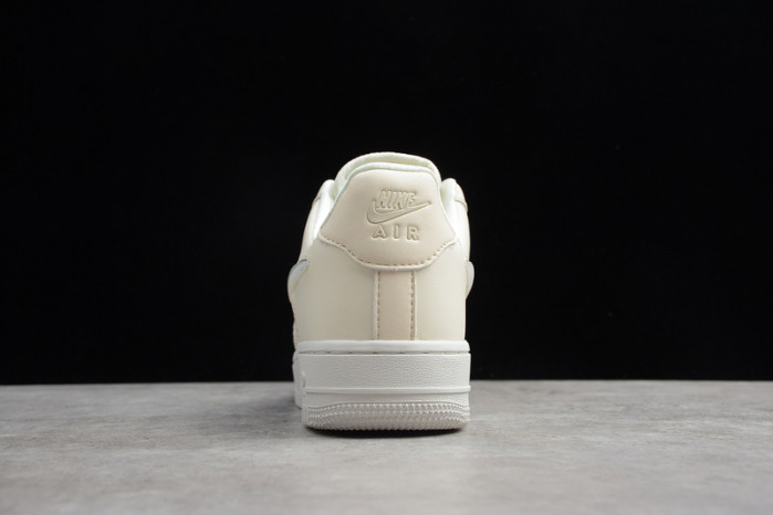 NIKE AIR FORCE 1 07 SE PREMIUM “PALE IVORY” AH6827-100