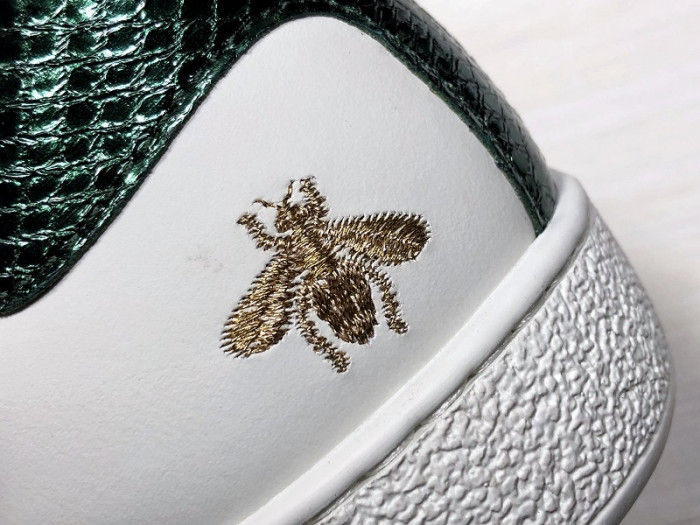Gu66 Ace Embroidered Low-Top Sneaker