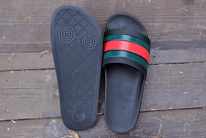 Gu66 SLIPPERS
