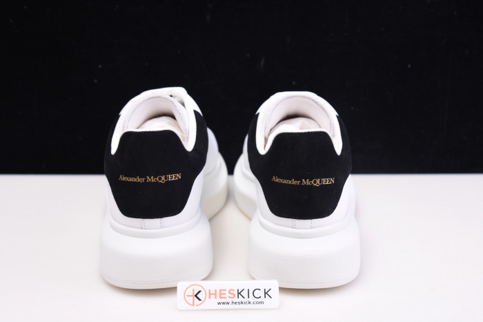 MQ Sneakers