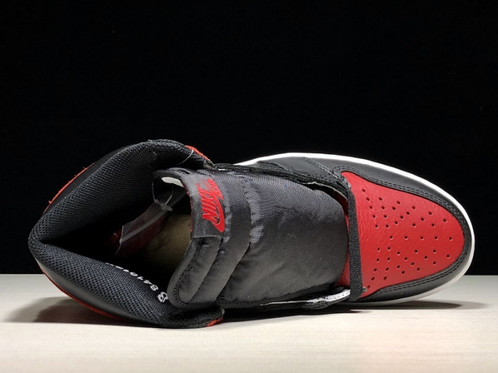 Air Jordan 1 Retro High OG Banned Bred Black Red 555088 001