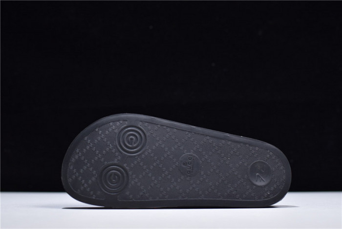 Gu66 SLIPPERS