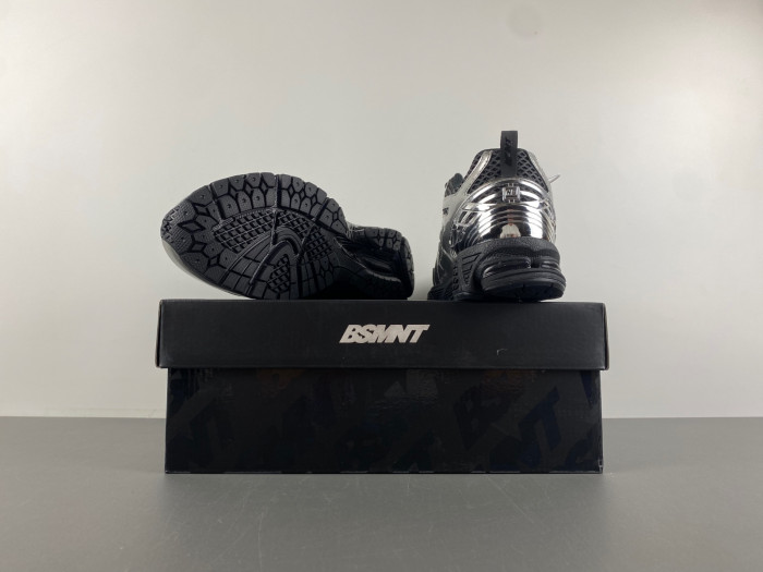 N3W Balance The Basement X 1906R