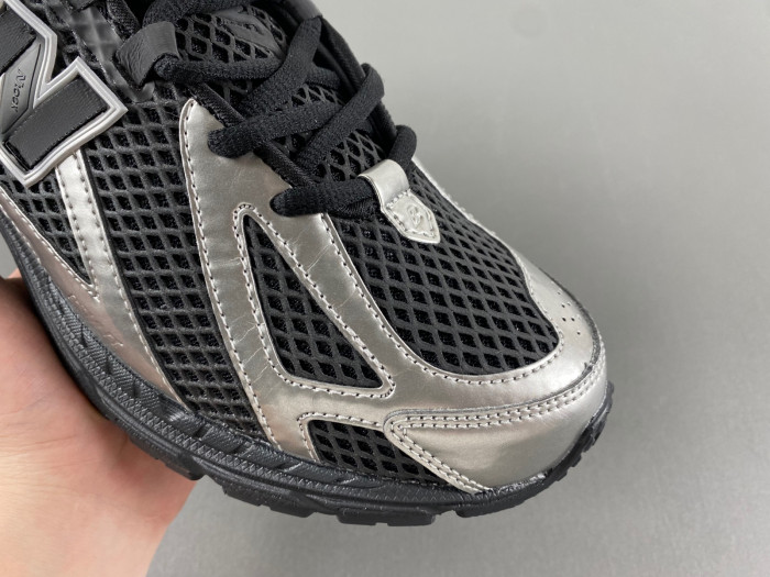 N3W Balance The Basement X 1906R