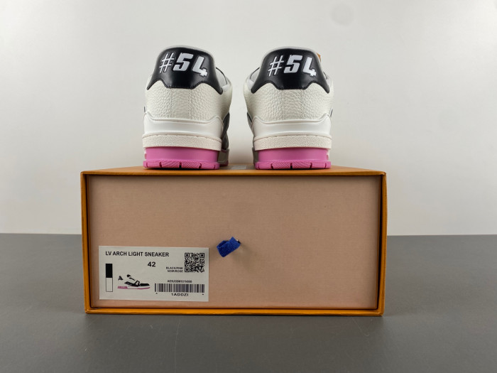Lou1su1tt Skate Sneaker