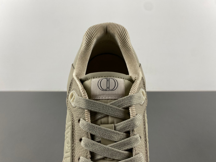 D10R B27 Sneaker