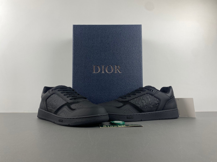 D10R B27 Sneaker