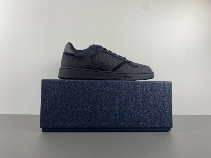 D10R B27 Sneaker