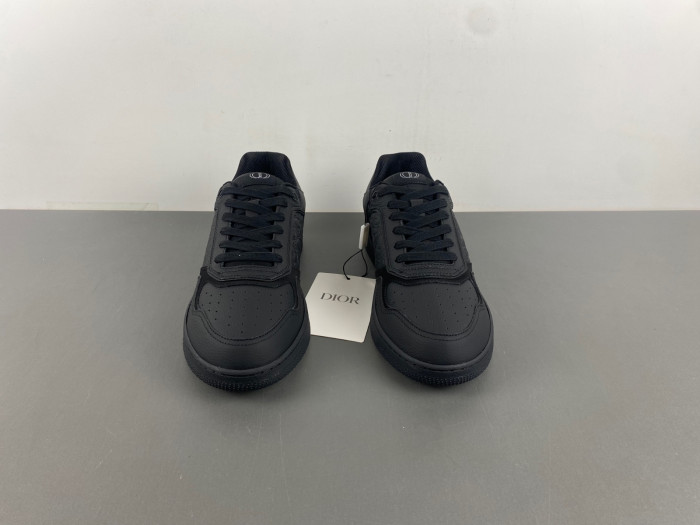 D10R B27 Sneaker