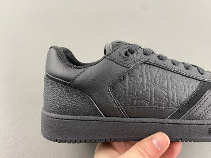 D10R B27 Sneaker