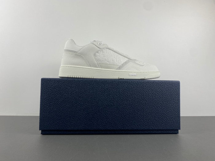 D10R B27 Sneaker