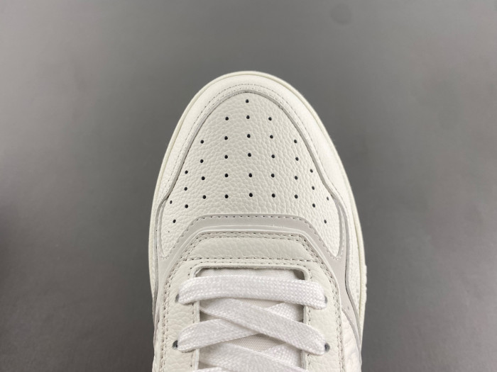 D10R B27 Sneaker