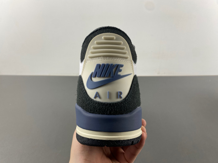 A Ma Maniere x Air Jordan 3 Diffused Blue HV8571-100