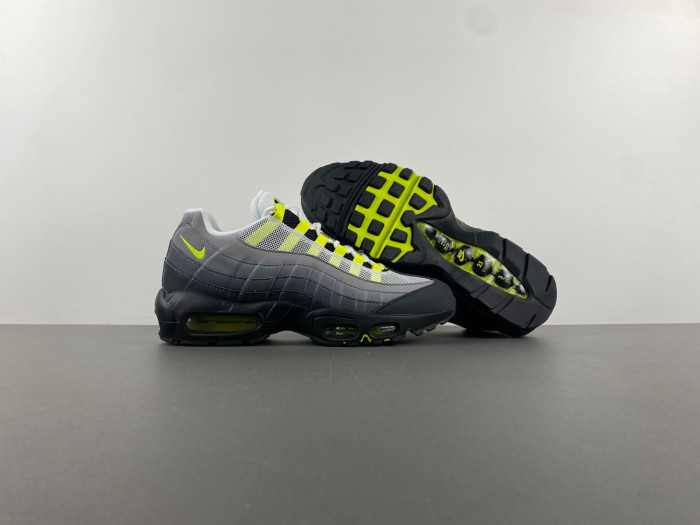 Nike Air Max 95 OG Neon | CT1689-001