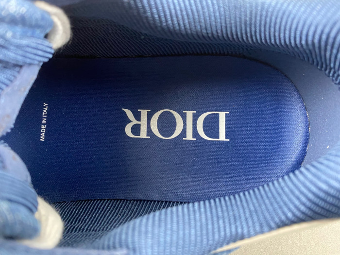 D10R B27 Sneaker