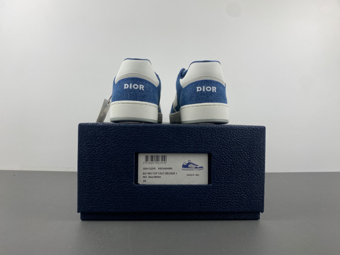 D10R B27 Sneaker