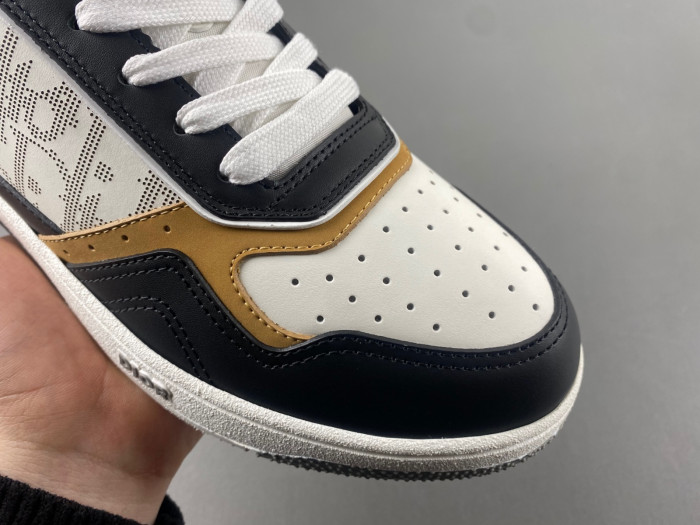 D10R B27 Sneaker