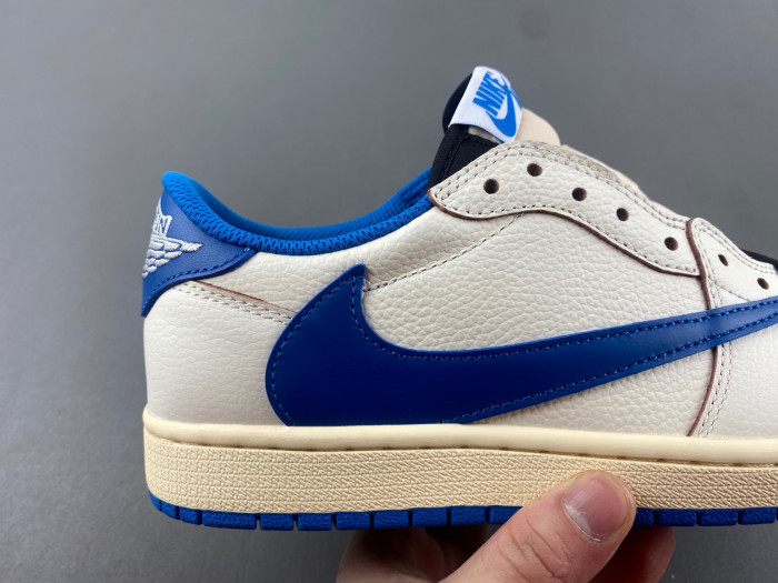 Travis Scott x Fragment x Air Jordan 1 Low OG DM7866-104