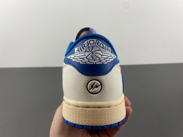 Travis Scott x Fragment x Air Jordan 1 Low OG DM7866-104