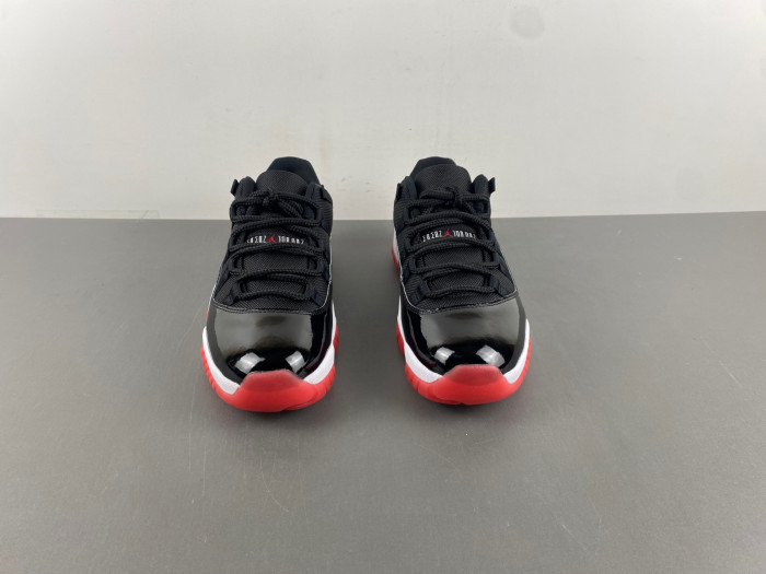 Air Jordan 11 Retro Low